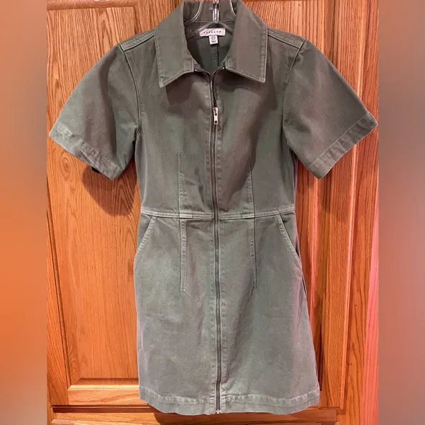Topshop Clean Front Zip Denim Mini Shirtdress Dress in‎ Light Olive Green Size 4 - Image 6