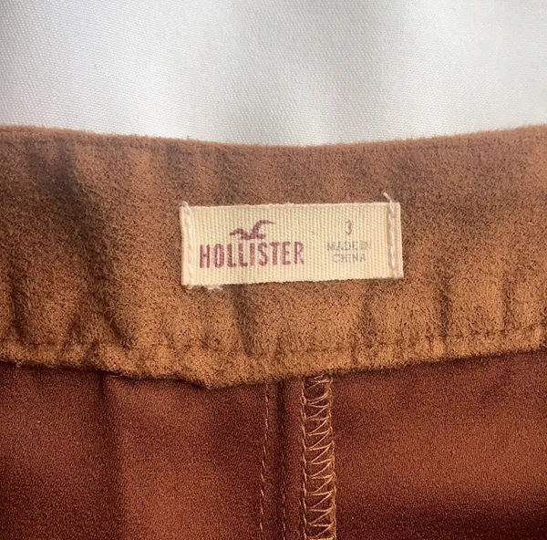 Hollister Brown Suede High-Rise Shorts - Image 6