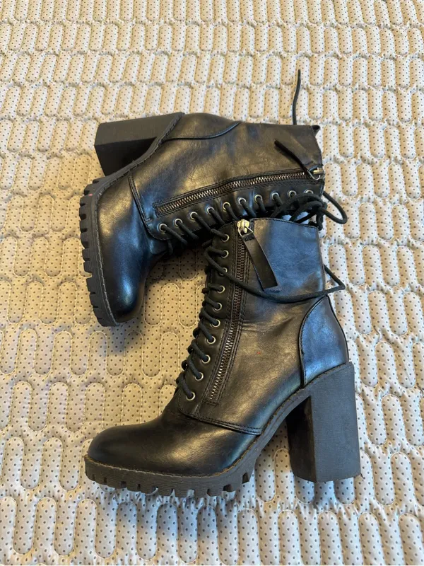 Soda Black Lace-Up Combat Moto Boots - Image 4