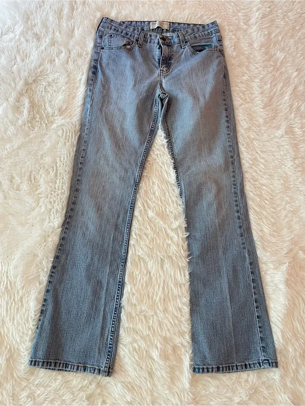 Y2K Levi’s Strauss stretch low rise bootcut Light Wash Women’s Jeans, size 6 - Image 5