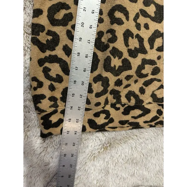 Buffalo David Bitton Cheetah Pullover Sweatshirt TopTan/Black Soft Size Large - Image 6