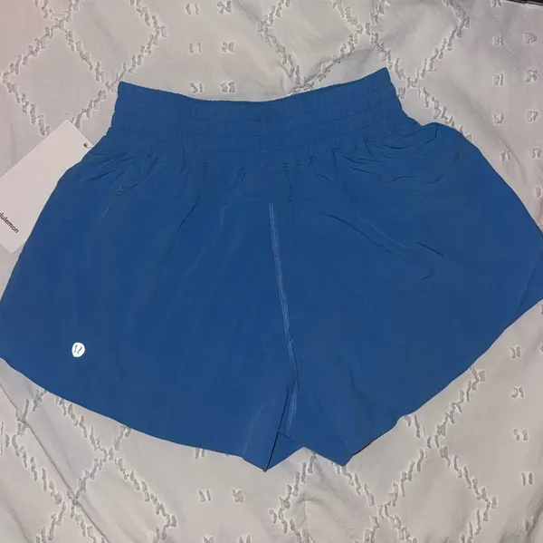 Lululemon Shake it out high rise run shorts - Image 2