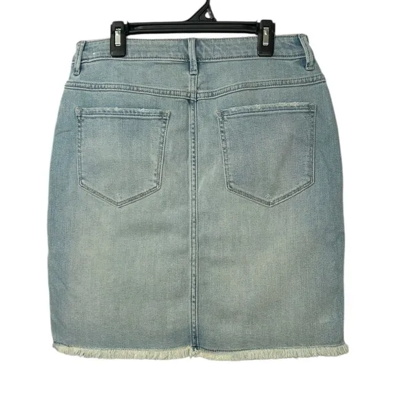 Abercrombie & Fitch Light Blue Mini Jeans Skirt(Size 28) - Image 2