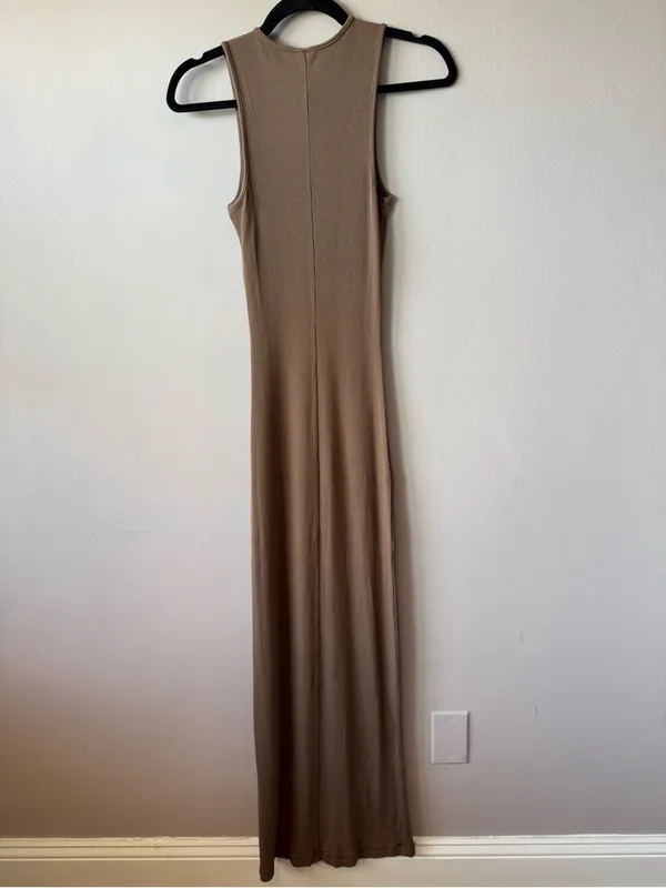 Skims Women’s Chocolate Brown‎ Sleeveless Ribbed Maxi Dress Size Small - Image 6