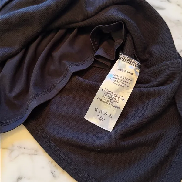 NWOT Quince Women’s Black Tencel Jersey Tank Maxi Dress XS Back Slit Sleeveless - Image 6