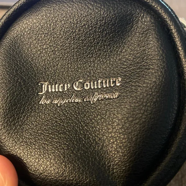 Juicy couture black faux leather Coin Purse Headphone Makeup Travel Keychain - Image 2