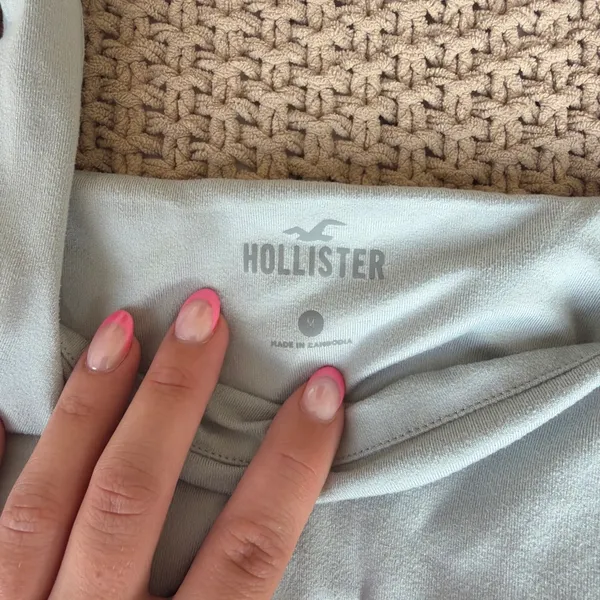 Hollister Blue/ Grey Lounge Tank - Image 3