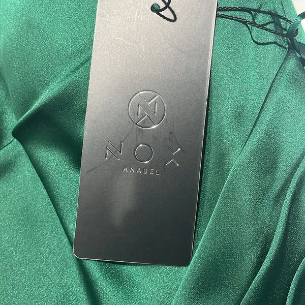 NWT NOX ANABEL‎ Simple Long Classic Dress with Cowl V-Neck in Green Sz 4 $249 - Image 9