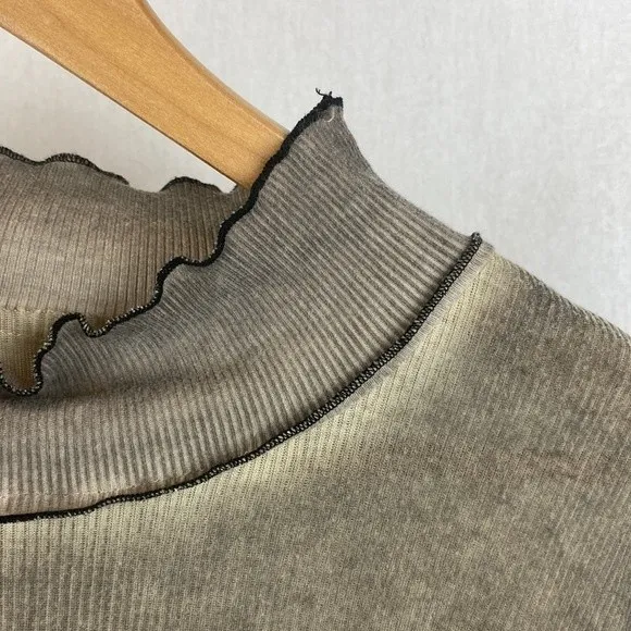 POL Tan Ribbed Long sleeve Ruffle Trim Tee T Shirt M - Image 6