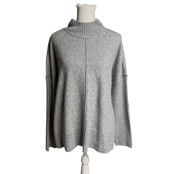Simply Vera Vera Wang Gray Mockneck Sweater M Quiet Luxury Cashmere Blend - Image 2