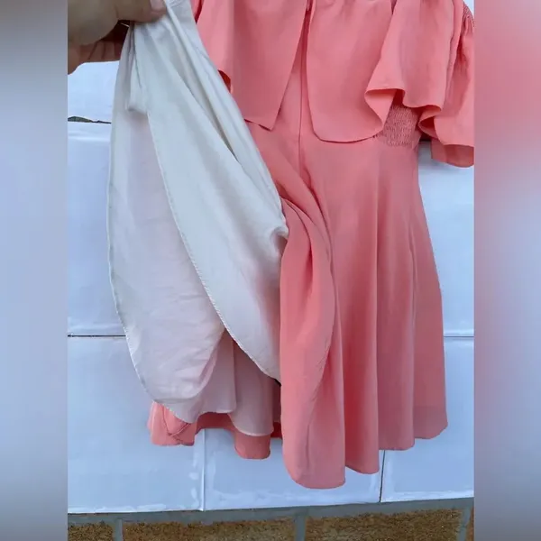 Amanda Uprichard Delilah coral Off Shoulder Silk Dress medium - Image 9