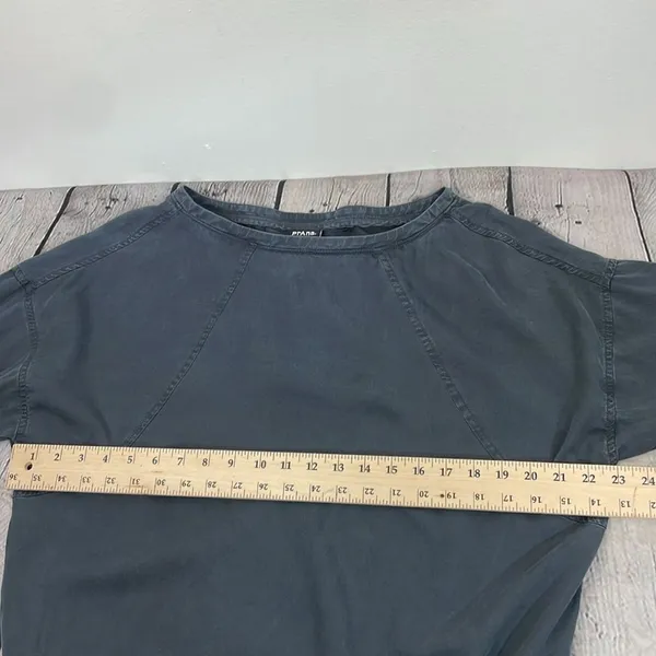 Prana Lavendar Bay Pullover Top size Medium Gray - Image 13