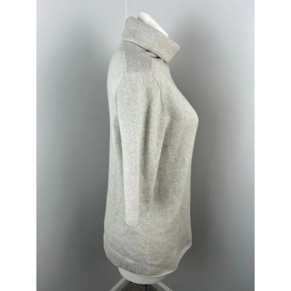 The Row Gray Short Sleeve Cashmere Sweater Need Repair Small - Image 2