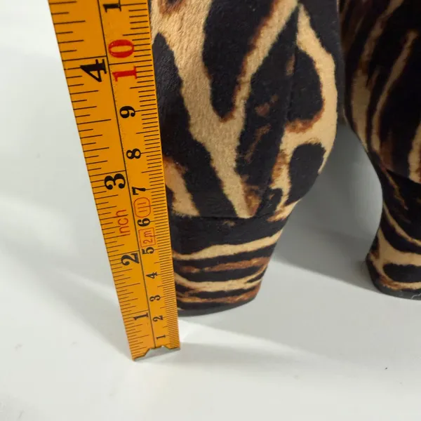 A New Day Women Tigris Ankle Boots Brown Tiger Print Pointed Toe Low Heel 8.5 - Image 7