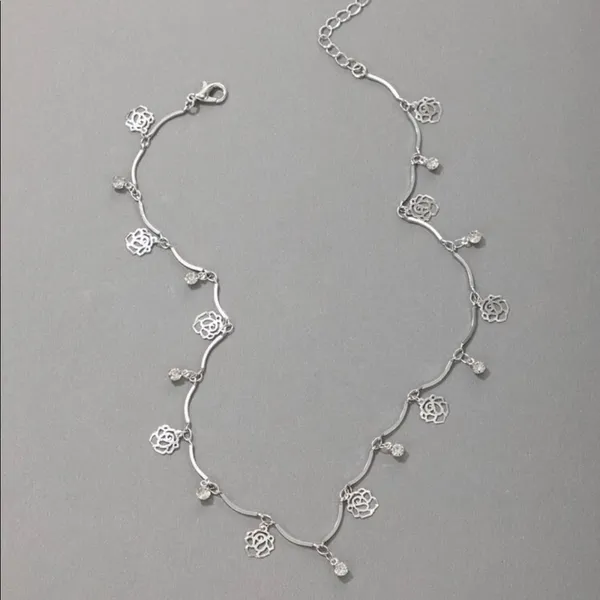 Gorgeous Rose & Bling Charm silver necklace - Image 4