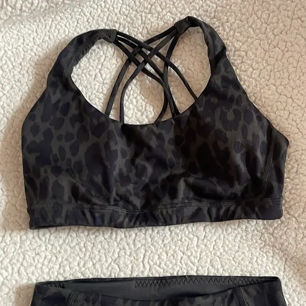 Victoria's Secret athletic set size 4 - Image 2