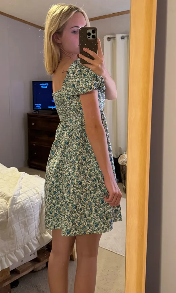 Women’s Shein Dress Floral - Image 2