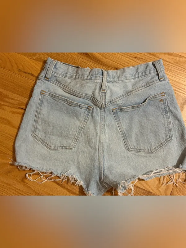 Madewell mom Jean short - Image 4