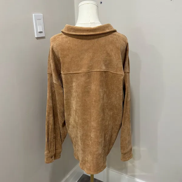 Wishlist‎ corduroy button up size M/L - Image 3
