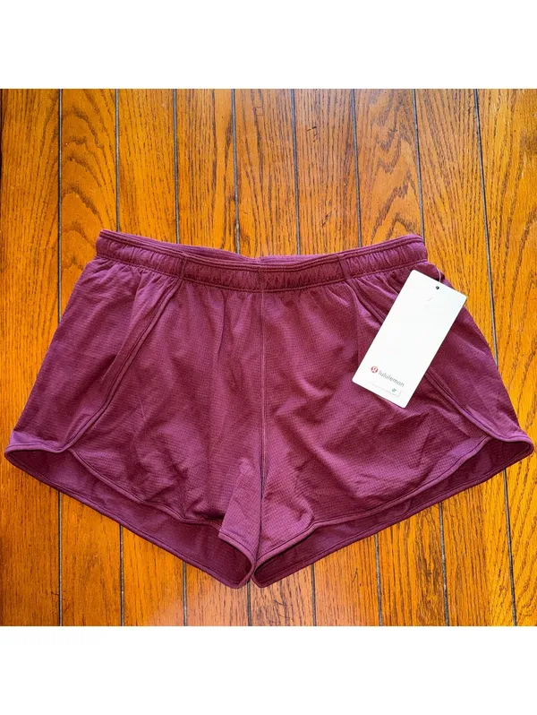 Lululemon Swiftly Mid-Rise Short 3” Burgundy Bay Size 8 NWT - Image 2