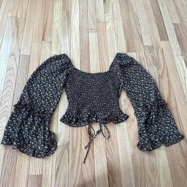 Altar'd State Cottagecore Floral Top Womens XS Brown Ruched Tie Front Bell Sleeves Feminine - Image 8
