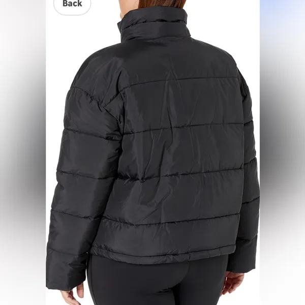 Elegant Black Puffer Jacket for Women cropped adjustable Size XL - Image 4