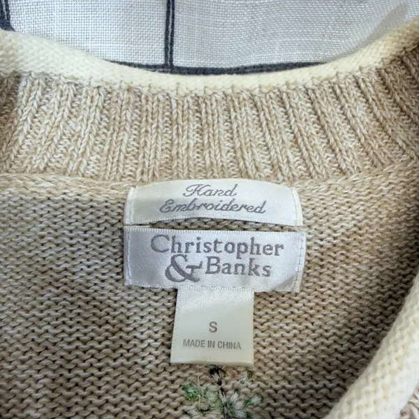 Christopher & Banks Sweater Small Beige Santa Hand Embroidered Christmas Holiday - Image 6