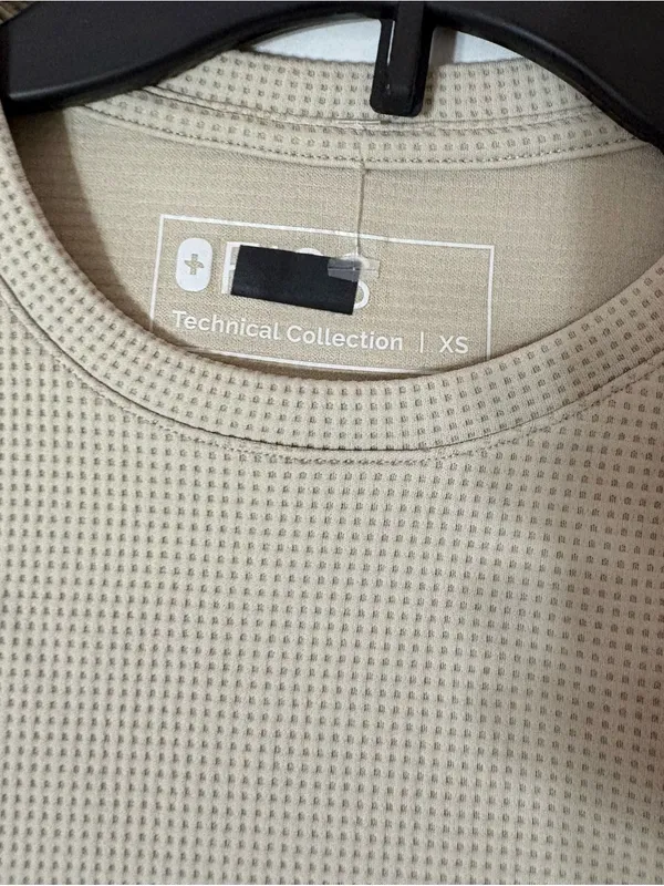 Khaki tan beige nwot xs FIGS waffle knit long sleeve underscrub top logo new - Image 3