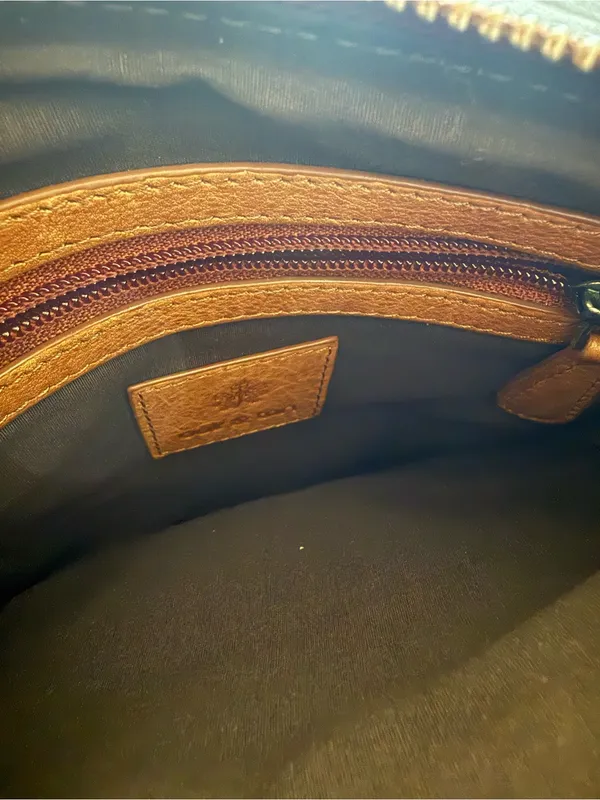 Oak & Tan Leather Crossbody Bag - Image 6