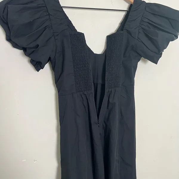 ABERCROMBIE- Puff Sleeve Plunge Midi Dress Black Size XS - Image 6