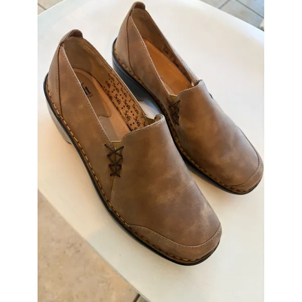 Sofft Leather Slip On Loafers Comfort Shoes Brown Womens 8M - Image 3