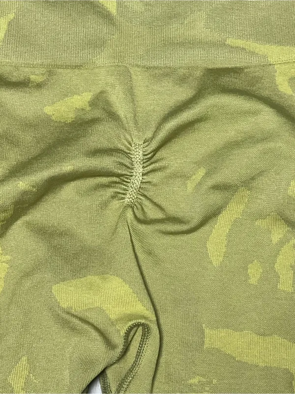 Gymshark Adapt Camo Seamless Leggings Savanna Green Medium M - Image 7