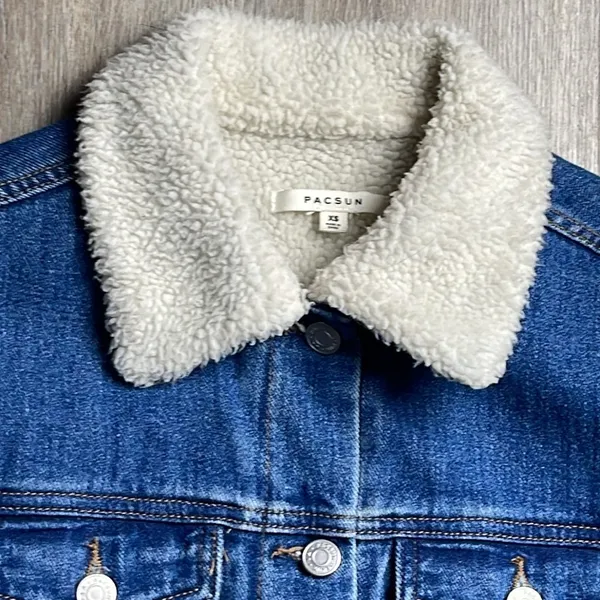 PacSun Sherpa Lined Jean Jacket Size XS - Image 3