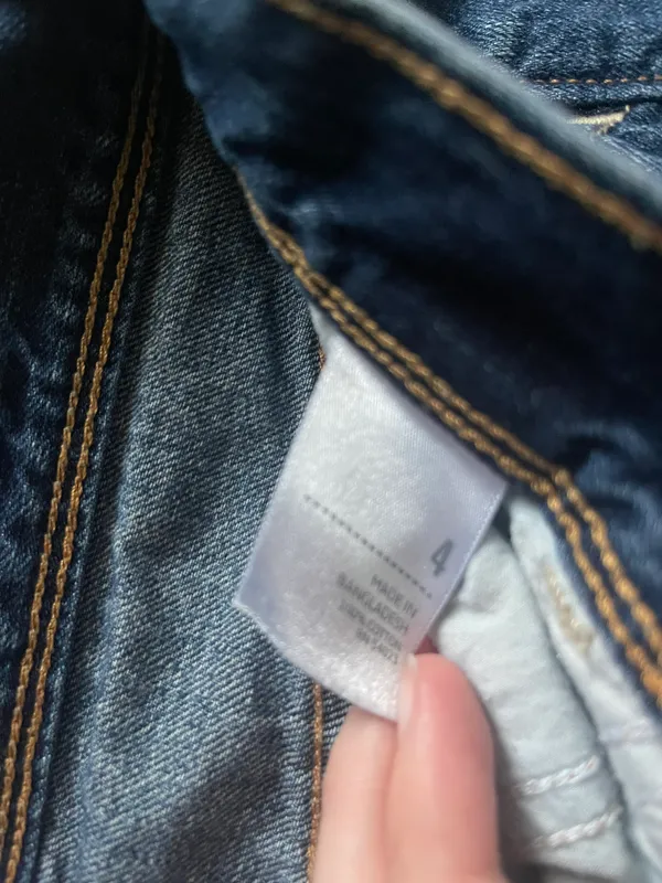 Old Navy skirt - Image 2