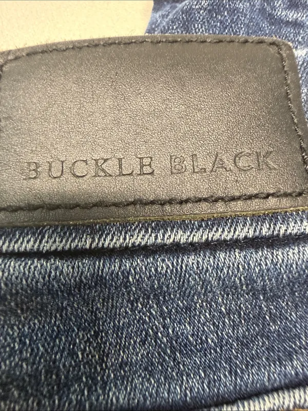 Buckle Black shaping & Smoothing Pocketing Women's Faded Dark Blue Jeans - Image 8