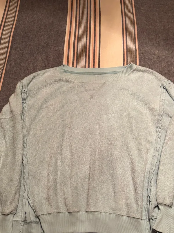 American Eagle "This Feels Seriously Huggable" Oversized Sweatshirt Light Blue S - Image 2