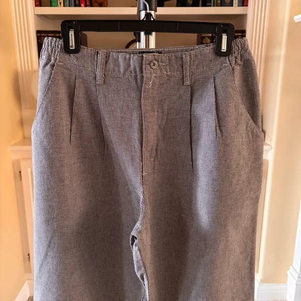 VTG LEE Women's Relaxed Fit Plaid Trouser - Image 2