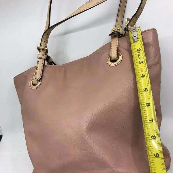 Michael Kors Medium Leather Shoulder Bag - Image 3