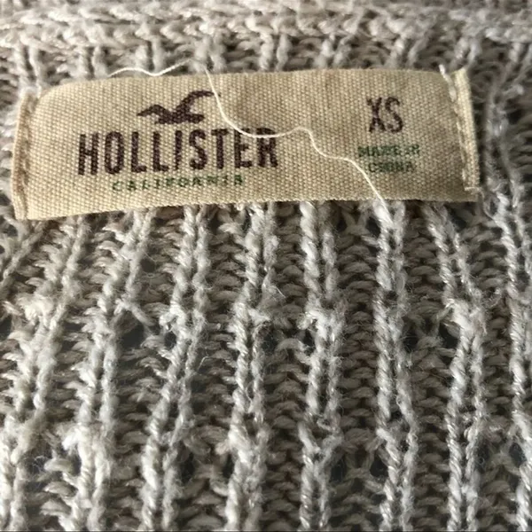 Hollister Oatmeal Lace Trim Sweater XS Lightweight Crewneck - Image 8