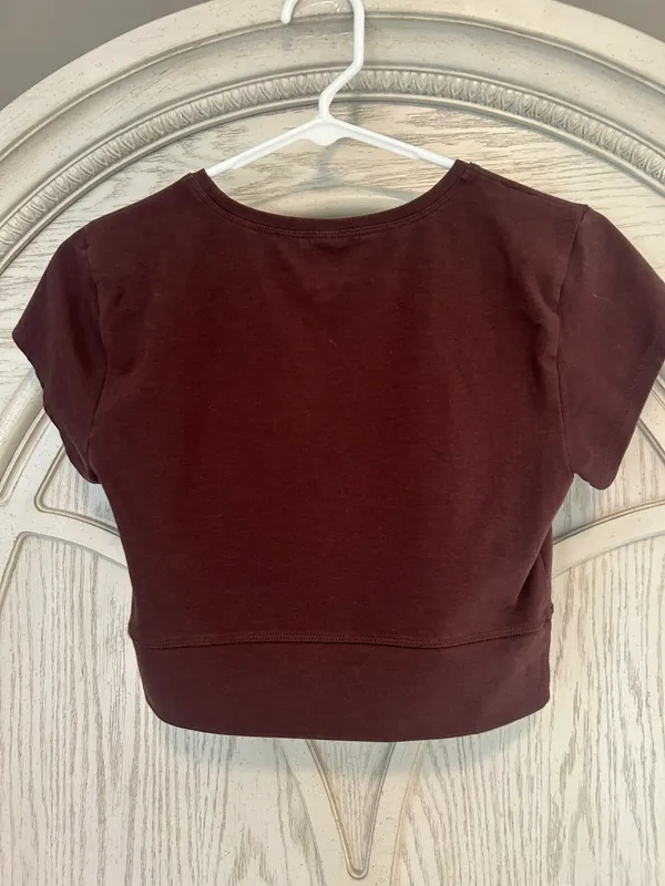 Athleta Workout Shirt - Image 2