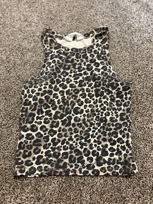 H&M A cheetah print tank top - Image 2