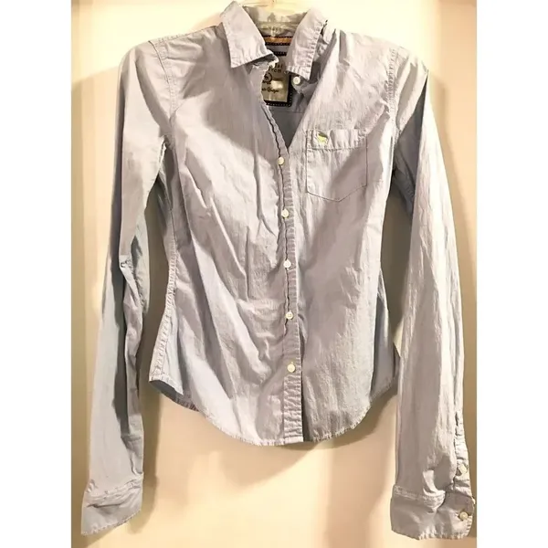 ✨A&F Button Up Shirt✨ - Image 3