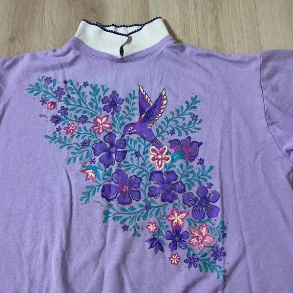 Vintage Lavender Hummingbird Floral Collared Sweatshirt‎ Women's - Image 6