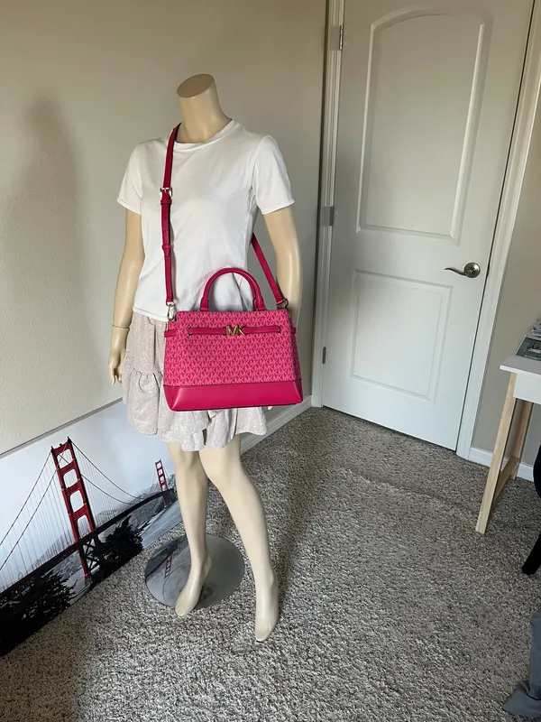 Michael Kors Purse - Image 9