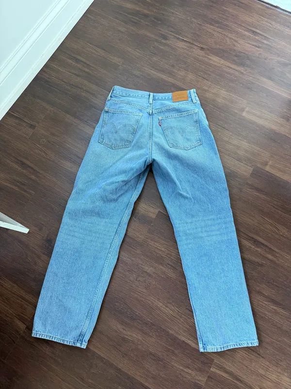 Levi’s Women’s Dad Jeans  - Image 4