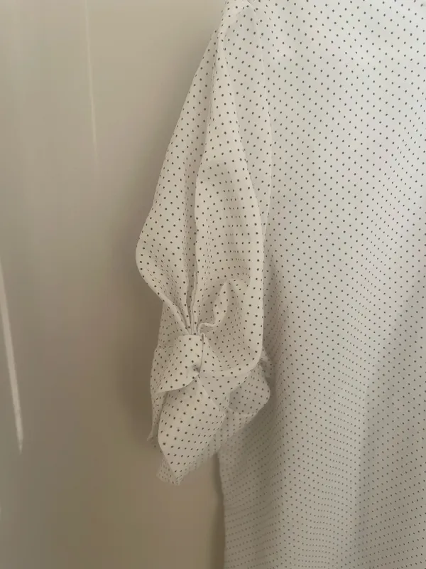 Banana Republic Top Women’s L P - Image 2
