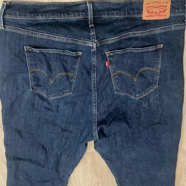 Levi's Dark Blue Women's Boot Cut Jeans - Image 3