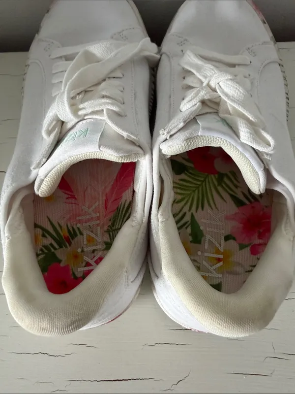 Kizik Irvine Sneakers Women’s 6.5 White Floral Tropical Hands Free Slip On Shoes - Image 6