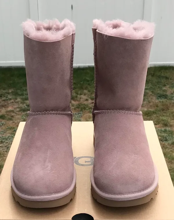 UGG Bailey Bow II Shimmer - Image 5