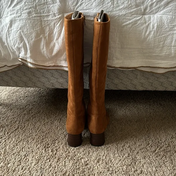 Women’s Loft calf high boots - Image 4